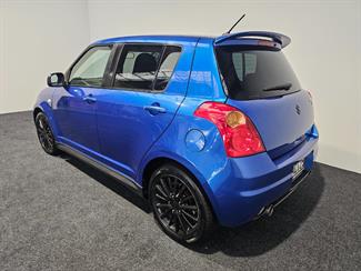 2007 Suzuki Swift - Thumbnail