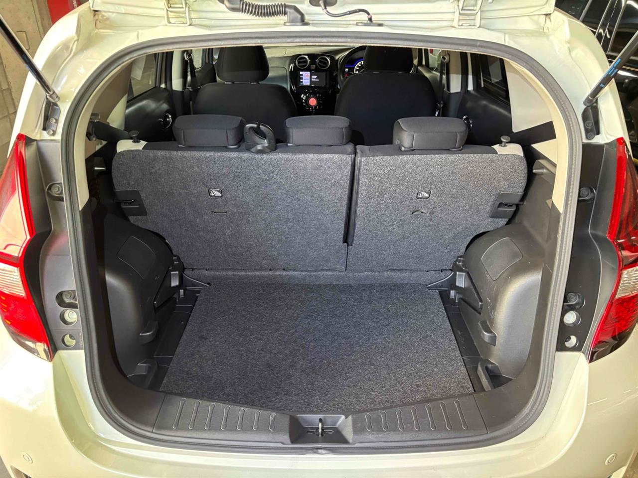 2020 Nissan NOTE