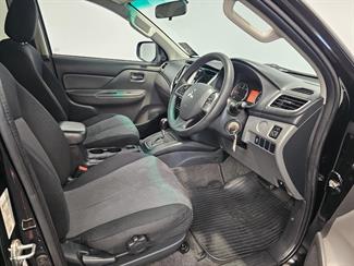2017 Mitsubishi Triton - Thumbnail