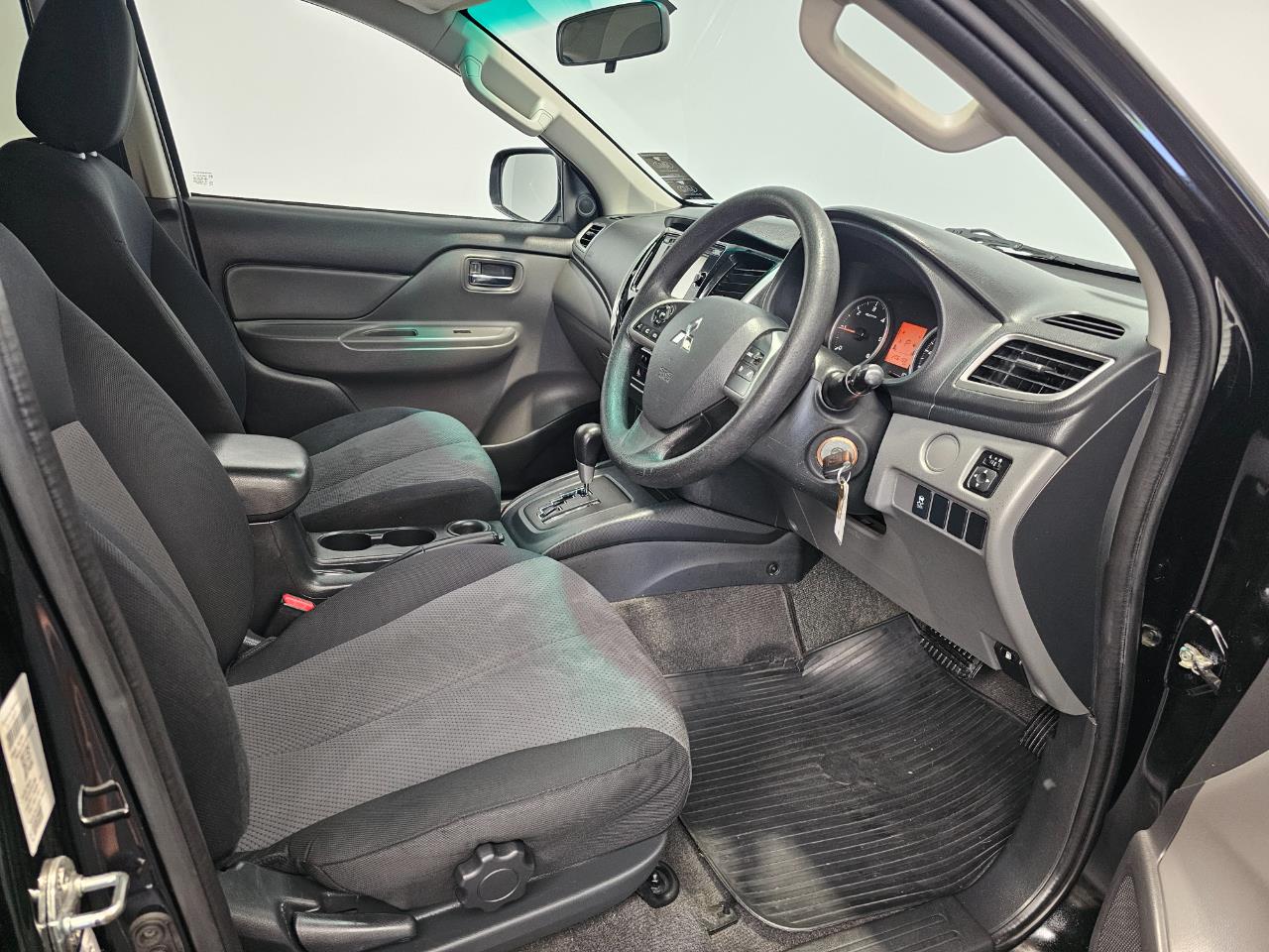 2017 Mitsubishi Triton
