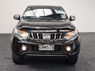 2017 Mitsubishi Triton - Thumbnail