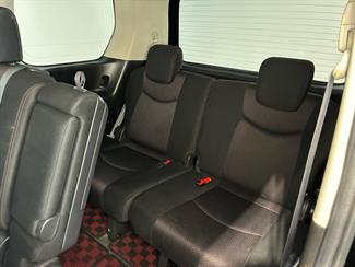 2013 Nissan SERENA - Thumbnail