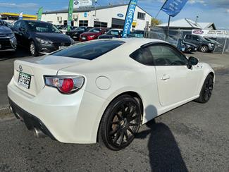 2012 Toyota 86 - Thumbnail