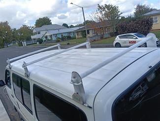 2003 Toyota Hiace - Thumbnail