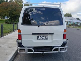 2003 Toyota Hiace - Thumbnail