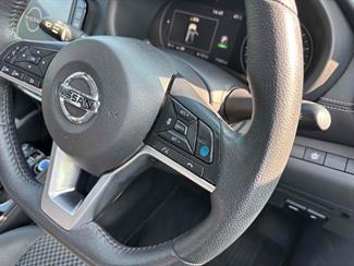 2021 Nissan KICKS - Thumbnail