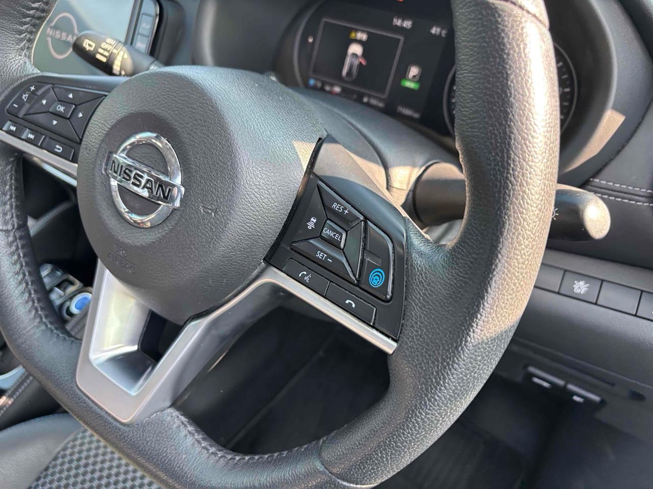 2021 Nissan KICKS