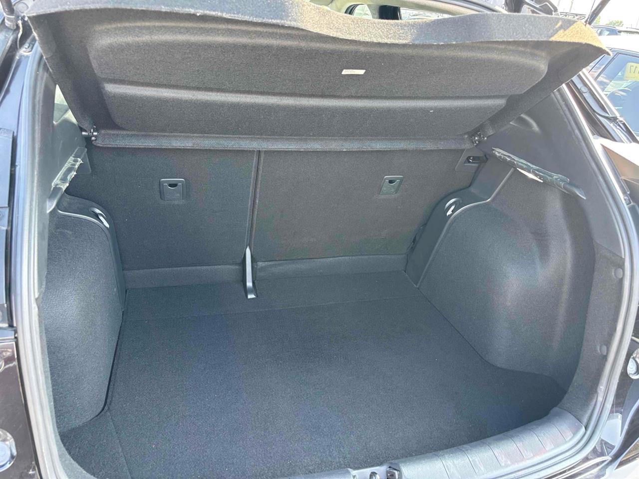 2021 Nissan KICKS