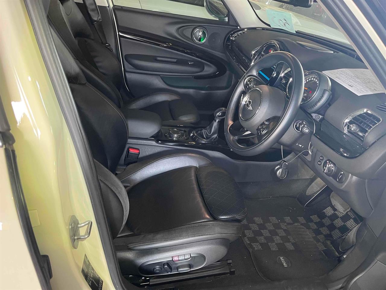 2017 Mini Cooper
