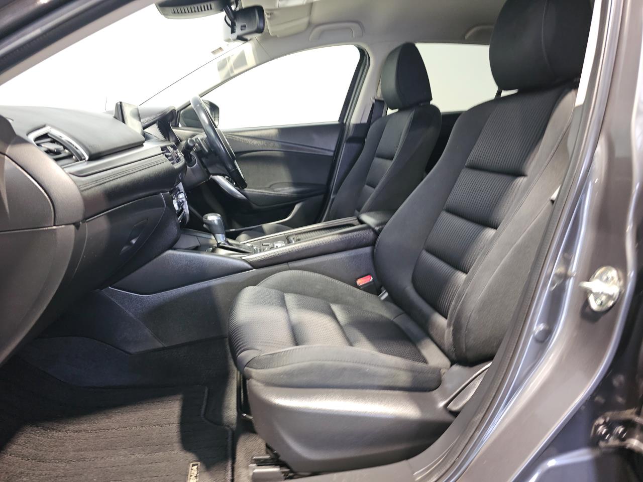 2017 Mazda ATENZA