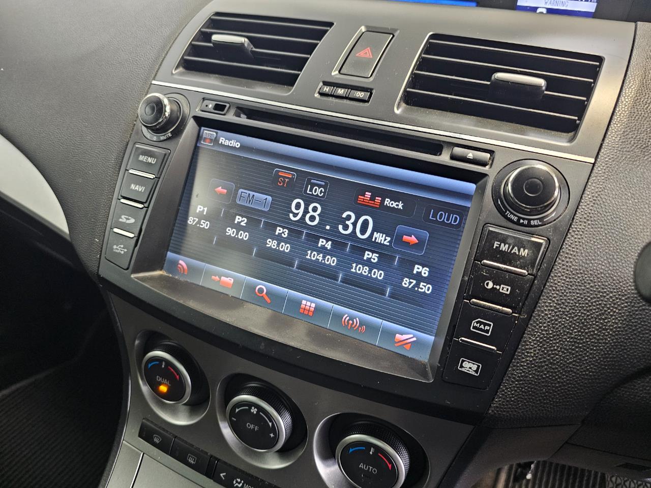 2013 Mazda AXELA