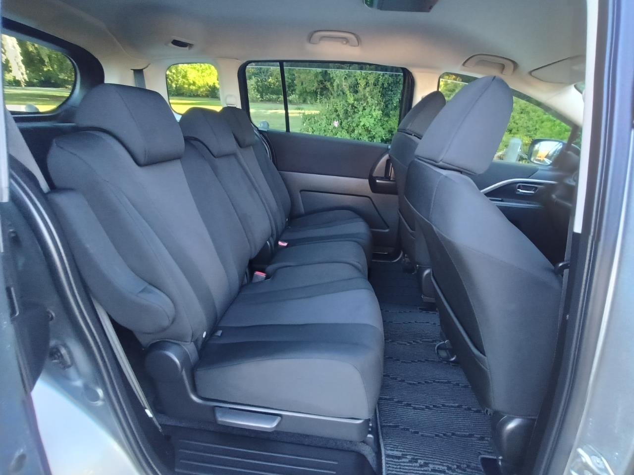 2015 Nissan LAFESTA