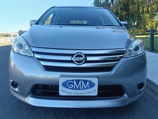 2015 Nissan LAFESTA - Thumbnail