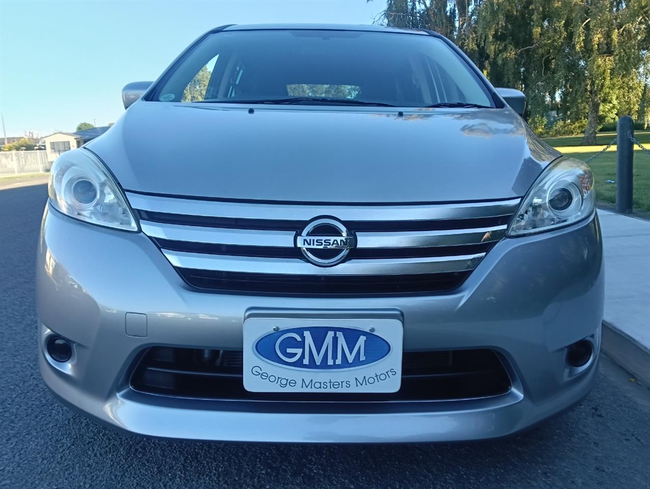 2015 Nissan LAFESTA