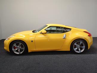 2008 Nissan 370Z - Thumbnail
