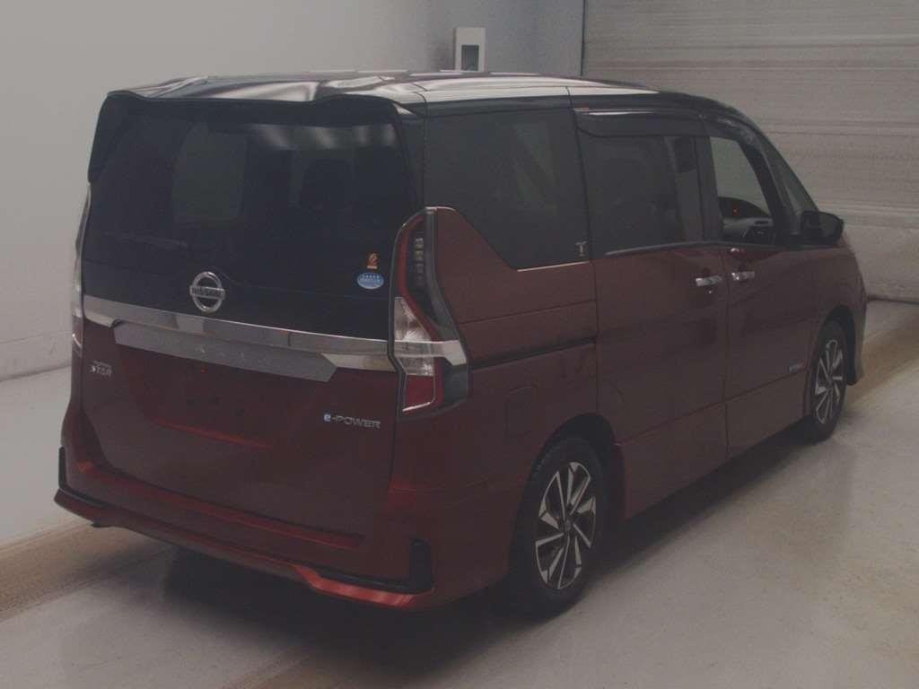 2021 Nissan SERENA