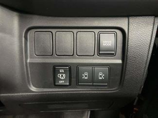 2021 Nissan SERENA - Thumbnail