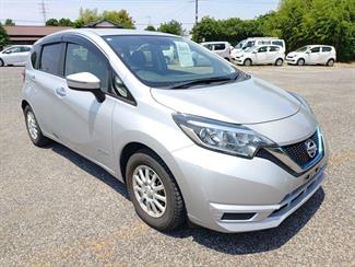 2017 Nissan NOTE - Thumbnail