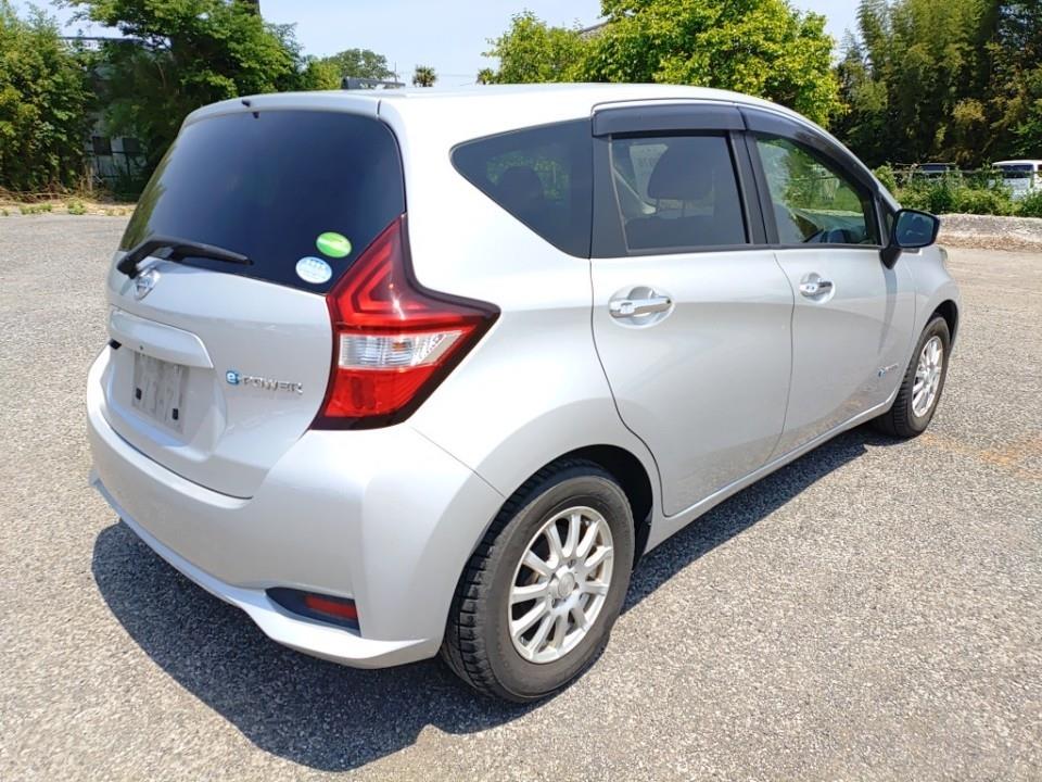 2017 Nissan NOTE