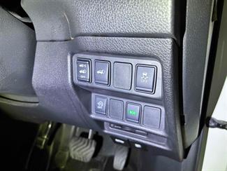 2017 Nissan X-TRAIL - Thumbnail