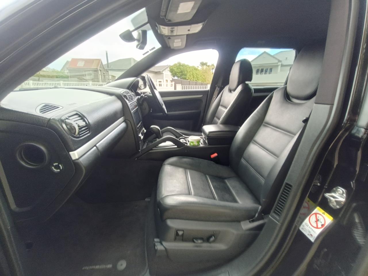 2009 Porsche CAYENNE
