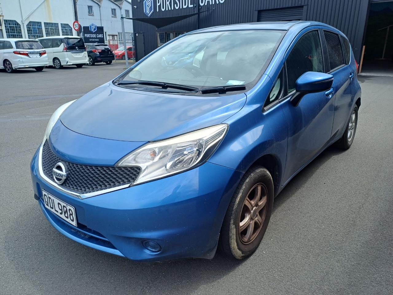2017 Nissan NOTE