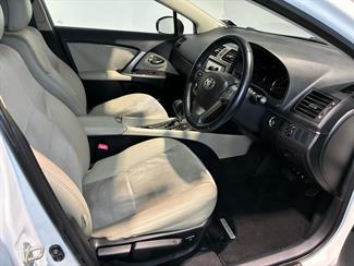 2015 Toyota Avensis - Thumbnail