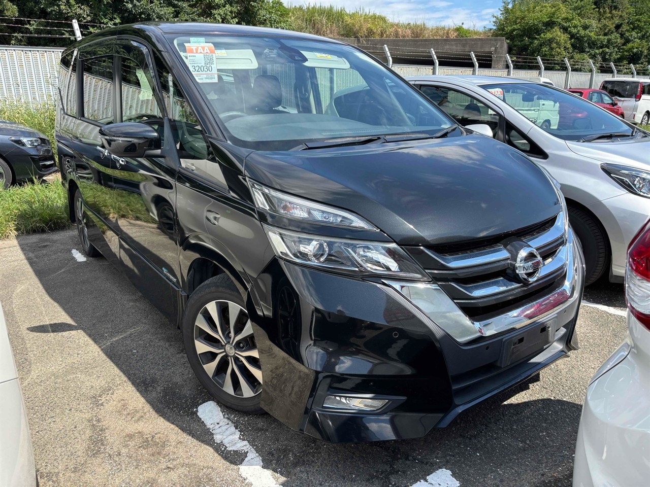 2017 Nissan SERENA