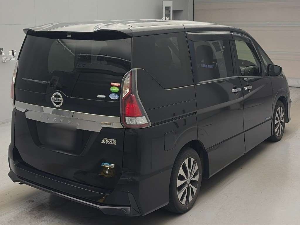 2017 Nissan SERENA