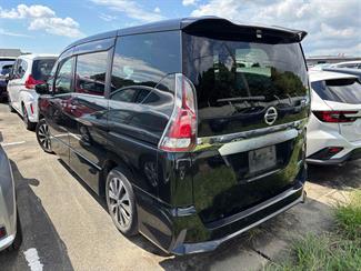 2017 Nissan SERENA - Thumbnail
