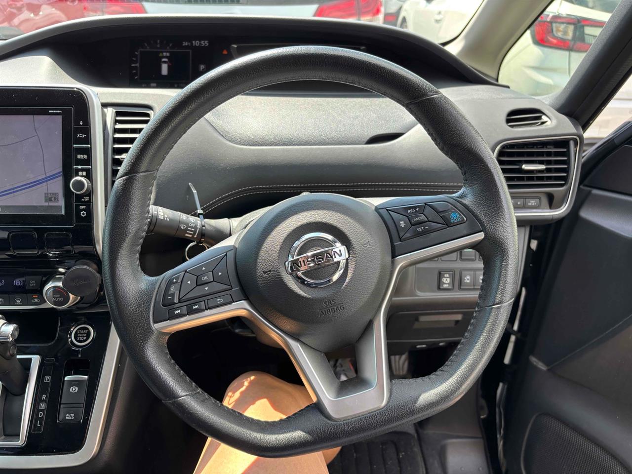 2017 Nissan SERENA