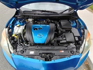 2012 Mazda AXELA - Thumbnail