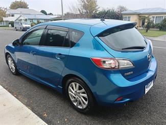 2012 Mazda AXELA - Thumbnail