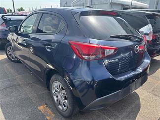 2015 Mazda DEMIO - Thumbnail