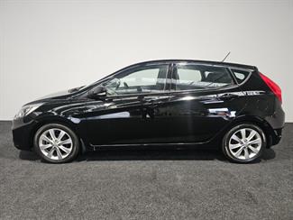 2018 Hyundai Accent - Thumbnail