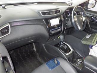 2014 Nissan X-TRAIL - Thumbnail