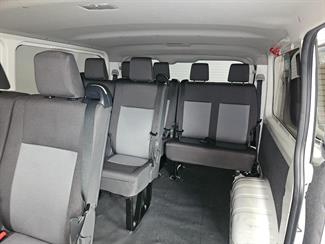 2020 Toyota Hiace - Thumbnail