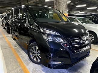 2017 Nissan SERENA - Thumbnail