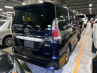 2017 Nissan SERENA - Thumbnail