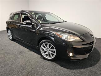 2012 Mazda AXELA - Thumbnail