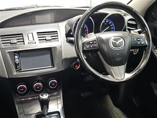 2012 Mazda AXELA - Thumbnail