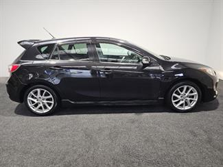 2012 Mazda AXELA - Thumbnail