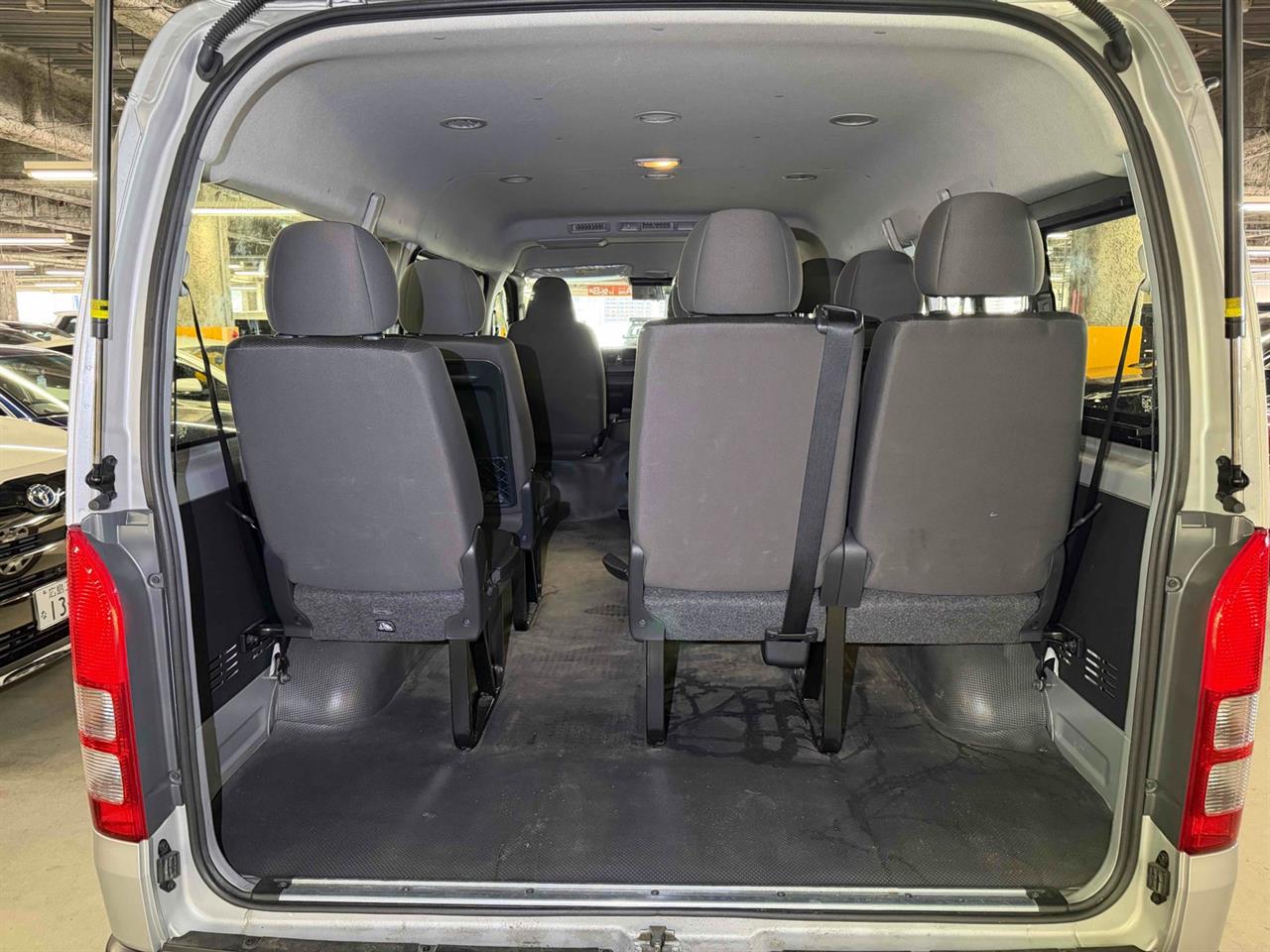 2022 Toyota Hiace