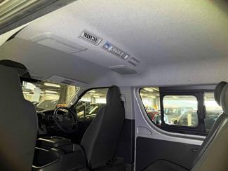 2022 Toyota Hiace - Thumbnail