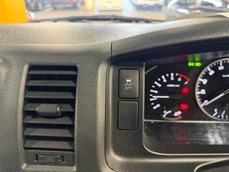 2022 Toyota Hiace - Thumbnail
