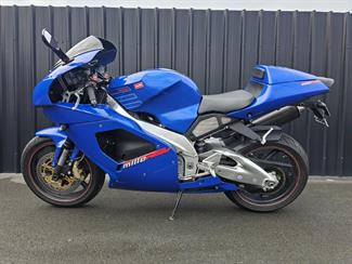 2002 Aprilia RSV1000 - Thumbnail