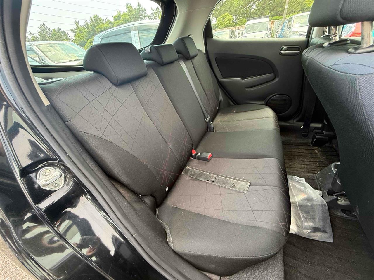 2013 Mazda DEMIO