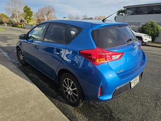 2013 Toyota AURIS - Thumbnail