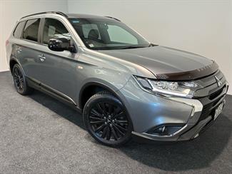 2020 Mitsubishi OUTLANDER - Thumbnail