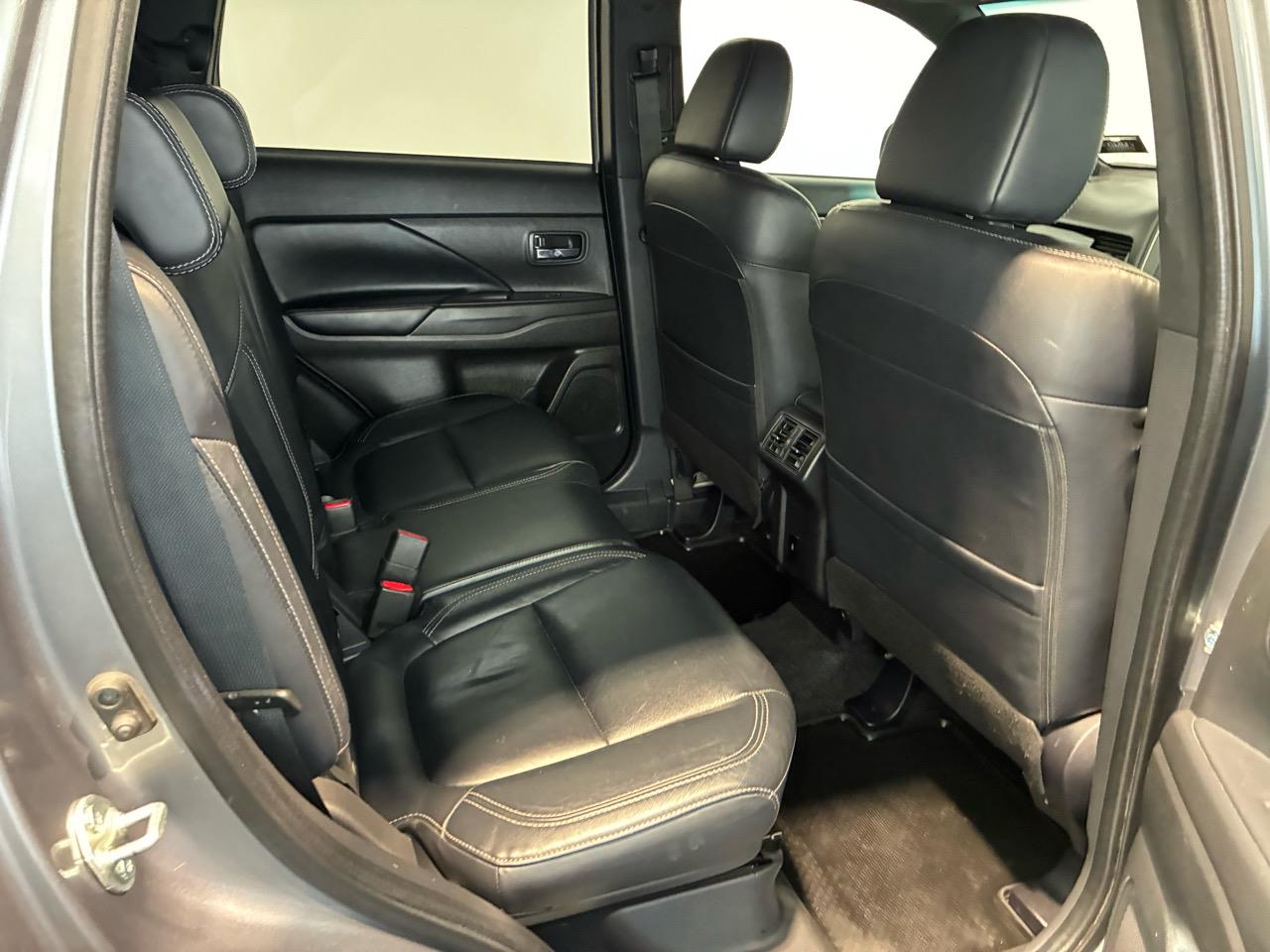 2020 Mitsubishi OUTLANDER